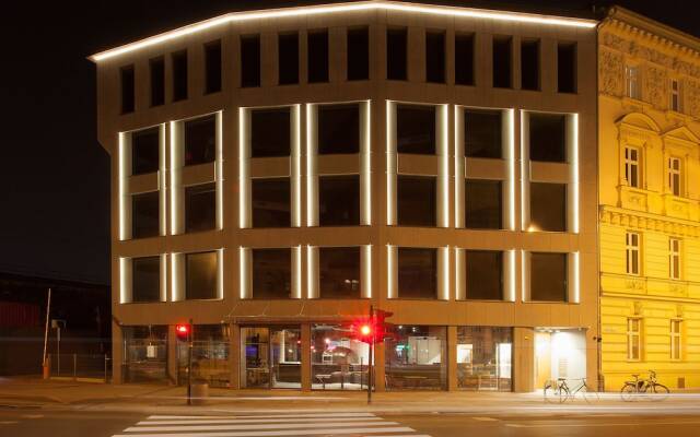 The Loft Hotel - Adults Only