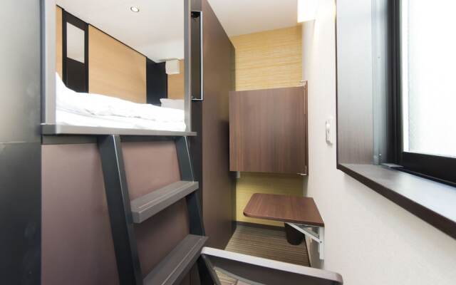 Ryoma Nishiooi I - Hostel