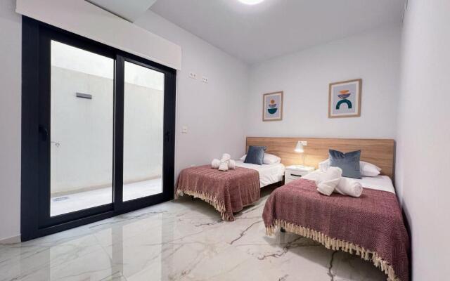 Modern Apartment in Res Amanecer VI Duly 3