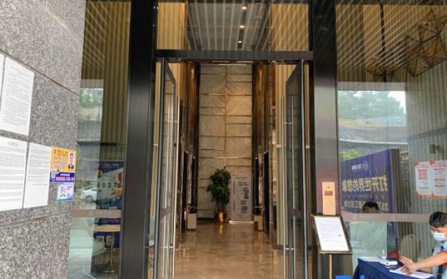 Weixiangwu  Apartment (Hanxi Changlong Wanbo Tianhe City store)