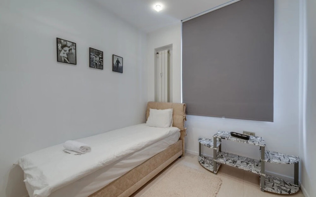 Top Centre Apartment Next to "vitosha Boulevard"