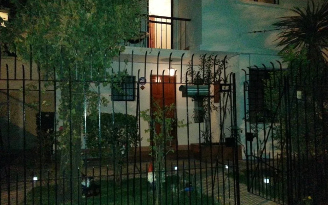 The Magic House - Hotel Econòmico en Providencia