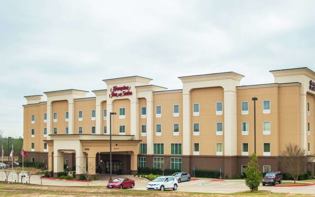 Hampton Inn & Suites Palestine