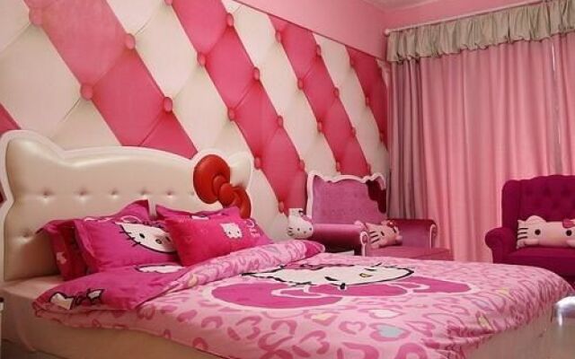 Hello Kitty Inn