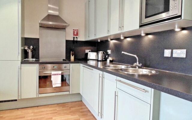 Still Life Tower Hill Executive