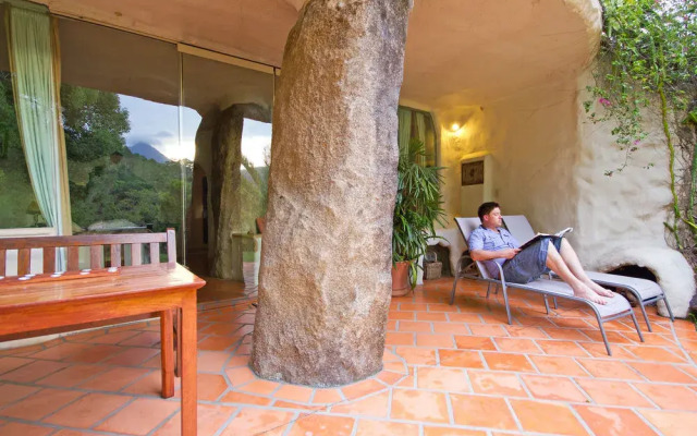 Amazing Wollumbin Palms Retreat at Mt Warning