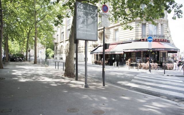 French-style Allure in Saint-Germain des Pres