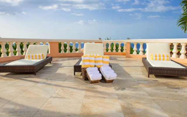 Villa Sweet Villa