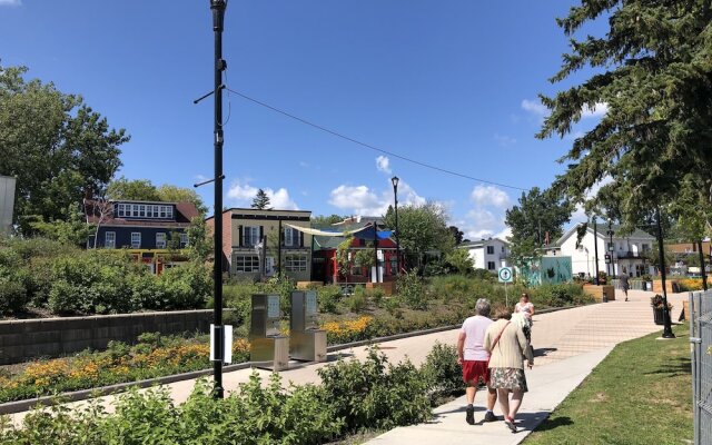 Flotel St-Jean-Sur-Richelieu