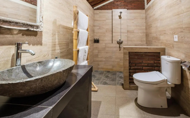 Dhiari Guest House