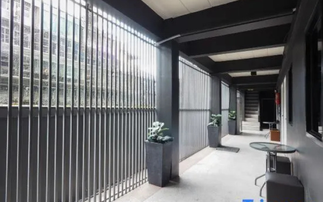 RQ Bangkok Huai Khwang by Collection O