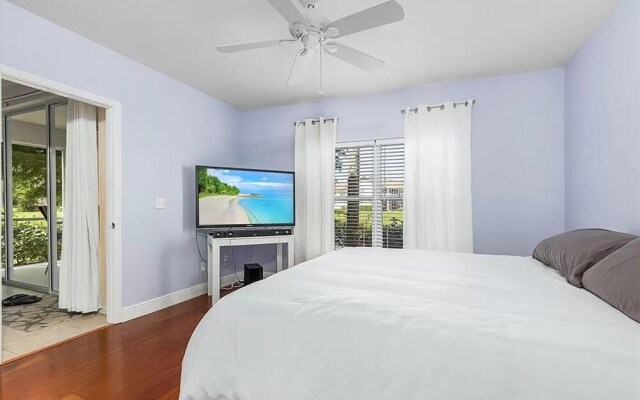 Carlton Lakes Cedar Springs #101