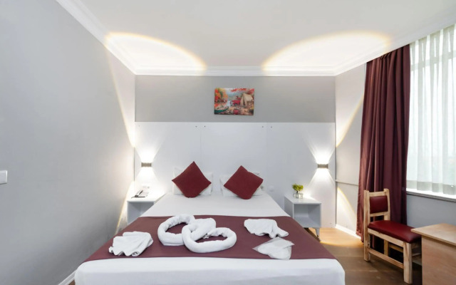 Grand Abimo Hotel