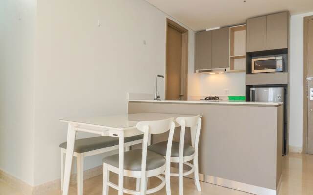 Modern Look And Nice 2Br Gold Coast Apartment Near Pik