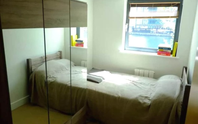 Peaceful & Modern 2BR Flat with Water Views