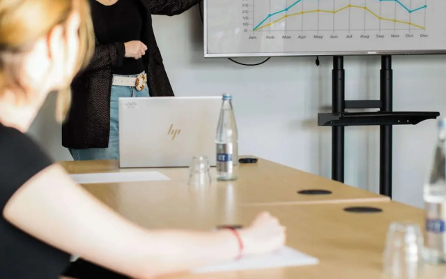 Greet Hotel Brest Aéroport