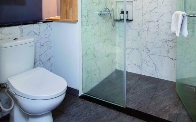 THE 1O1 Jakarta Airport CBC