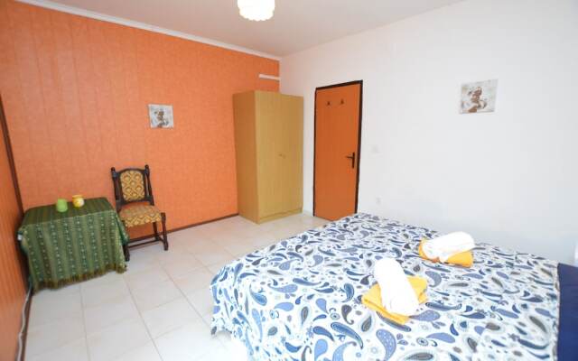 Apartments Davor