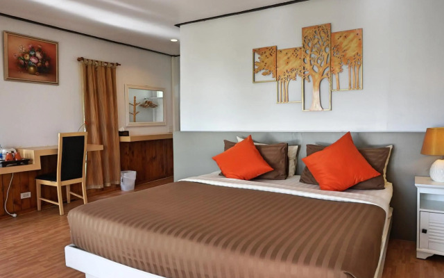 Makathanee Resort