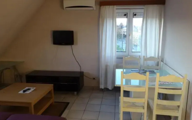 Budget flat Diest