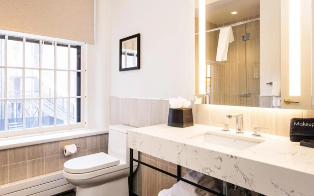 The Richardson Hotel