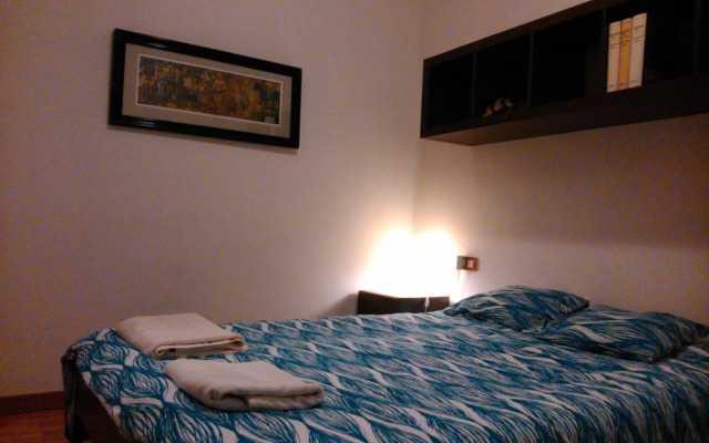 Céntrico y tranquilo apartamento con WIFI