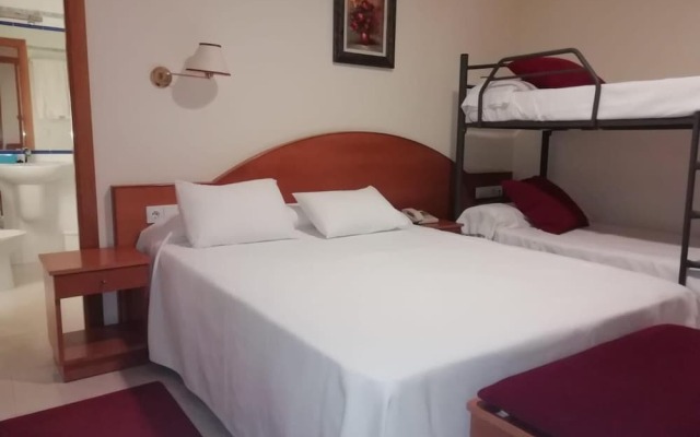 Hotel Cabo Festiñanza