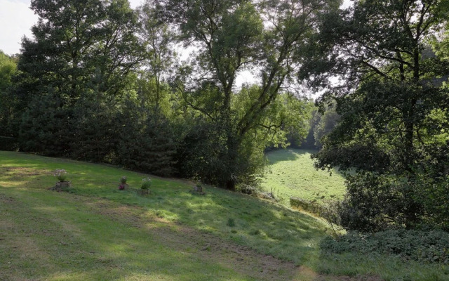 Spacious Holiday Home in Anhee Belgium
