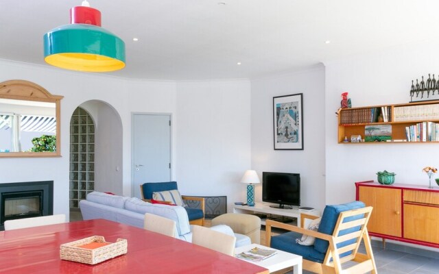 C12 - Sunshine Luz House by Dreamalgarve