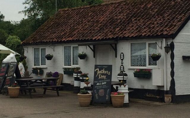 The White Horse Crostwick