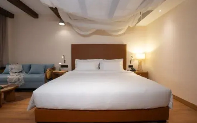 Yanguan Chaoyuezhicheng Shuiyin Homestay