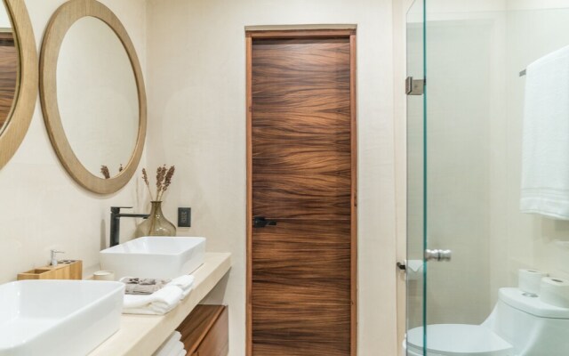 Kataleya Gardens 103 y 201 By Lockey