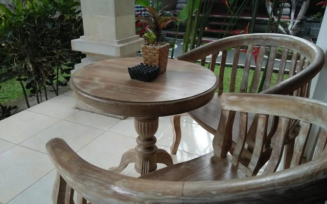 The Sari Pondok Krishna