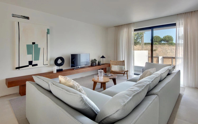 New! Villa Ocean Marina, heatable pool!