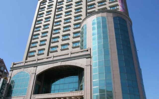Highness Hotel