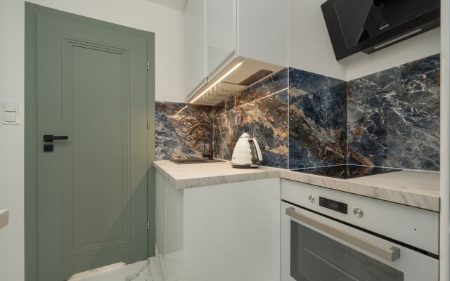 Unique Studio in Wrocław by Renters