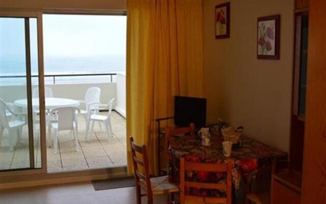 Appartement Saint-Gilles-Croix-de-Vie, 1 pièce, 4 personnes - FR-1-324-46