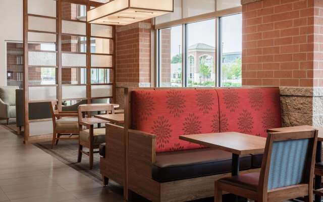 Hyatt Place Kansas City/Lenexa City Center