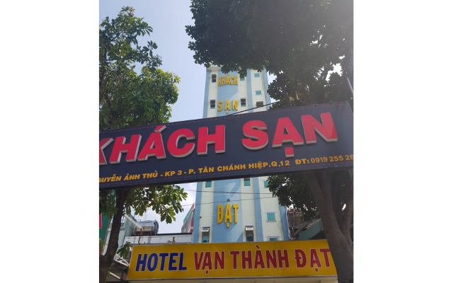 Van Thanh Dat Hotel by OYO Rooms