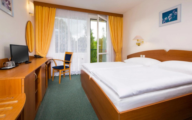 Spa Resort Libverda - Hotel Lesni Zatisi