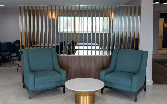 La Quinta Inn & Suites by Wyndham Dallas Mesquite