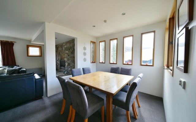 Mountain Vista 4