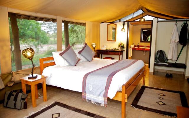 Voyager Ziwani Tented Camp