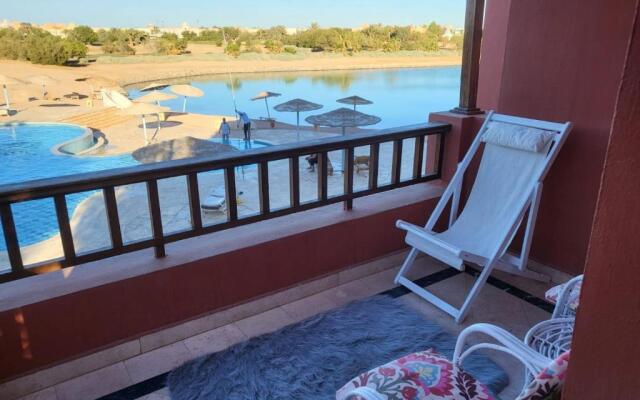 Gouna 1 BR shared pool and lagoon
