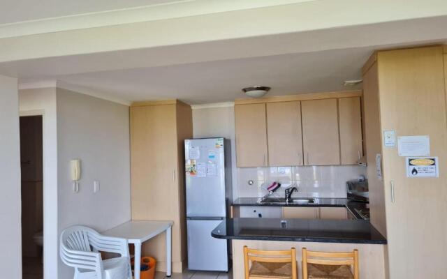 Point Village Accommodation - Santos 11