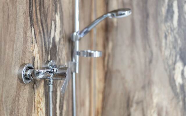 Bungalow Near Kronenburger See With Sauna