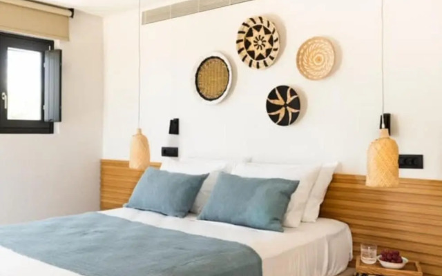 Luxury Key Mykonos 6 Bed Villa On The Rocks Aleomandra