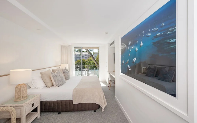 Apartments on Hastings – Guest Rooms – Hastings Street