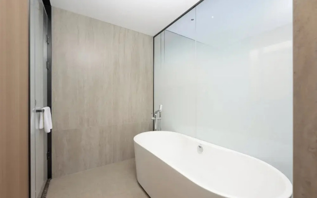 Holiday Inn Express Haikou Xiuying Port by IHG