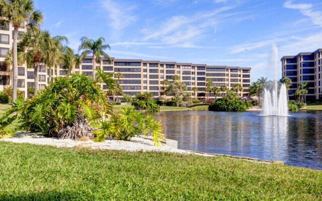 Gulf and Bay Club by Vtrips